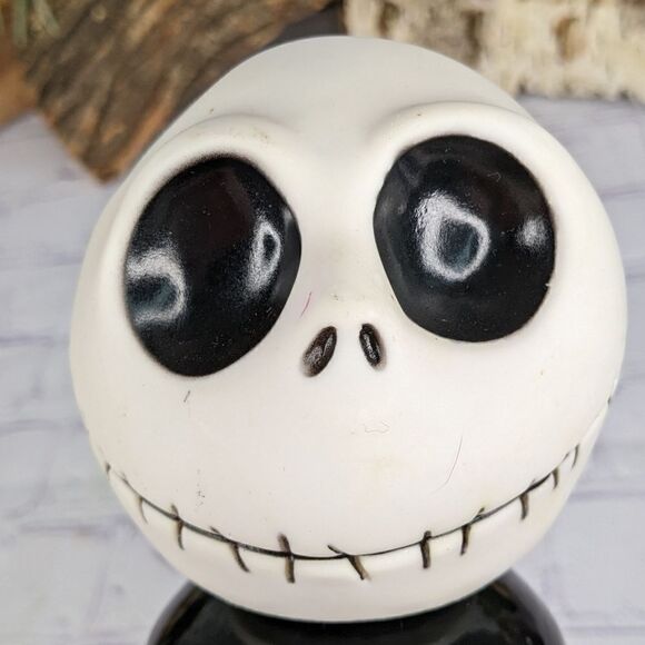 Disney The Nightmare Before Christmas Jack Skellington Aluminum Bottle - Picture 4 of 7